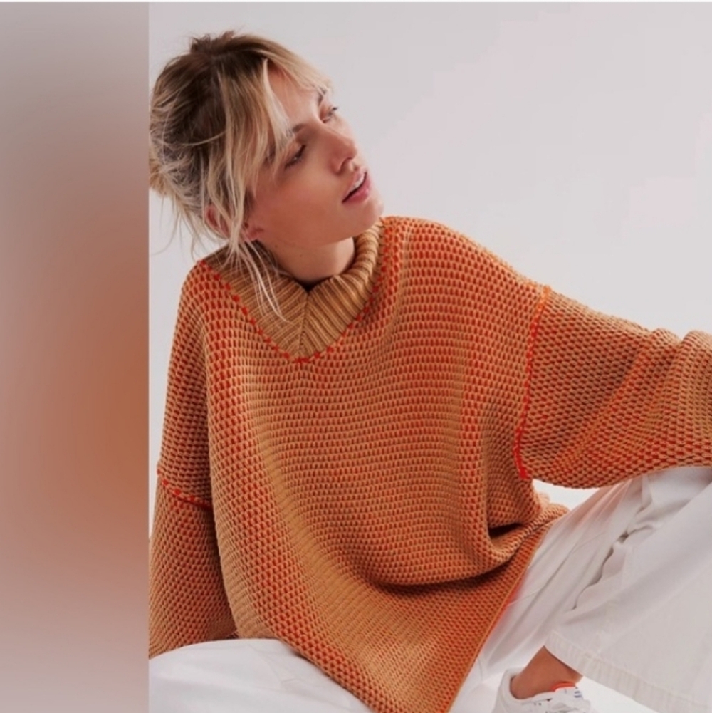 Free People Oversized Maisie Sweater Tangerine Size Small NWT$148 Rare Color - Picture 3 of 13